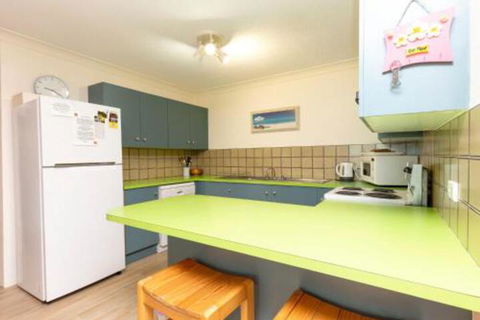 Apartment With Inground Pool - Tourism Brisbane 4
