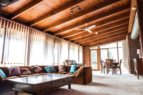 Water's Edge Bundalong - Tourism Brisbane 4