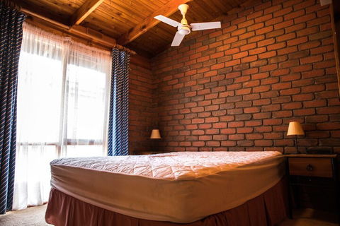 Water's Edge Bundalong - Tourism Brisbane 6