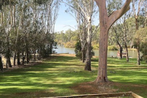 Water's Edge Bundalong - Tourism Brisbane 0
