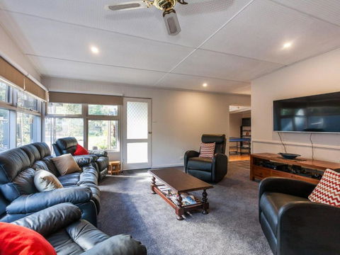 OCEANS 12 ANGLESEA - Brisbane 4u 6