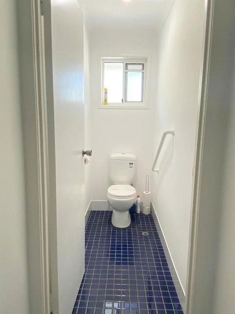 Woorim Secluded Palms Cottage - Brisbane Tourism 4