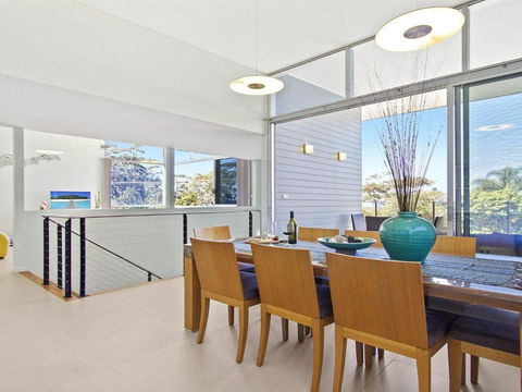 Serene Spacious Air Conditioned Accommodation - Tourism Brisbane 5