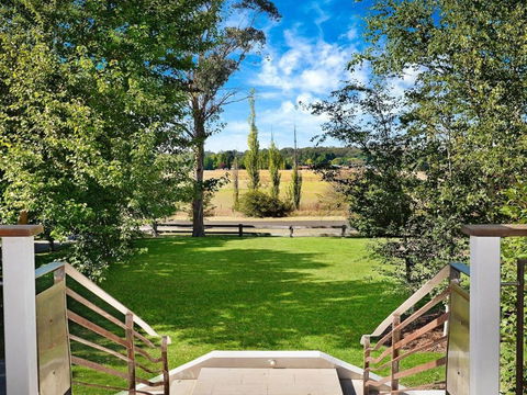 Shepherds Lea The Best Of Town & Country! - Tourism Brisbane 3