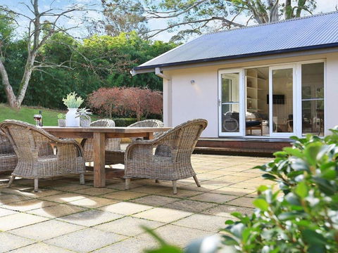 Shepherds Lea The Best Of Town & Country! - Tourism Brisbane 4