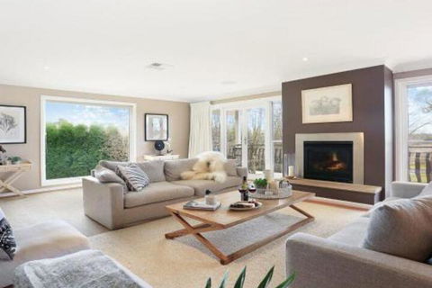 Shepherds Lea The Best Of Town & Country! - Tourism Brisbane 0