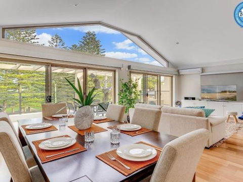 Shore To Please Comfort Cafes & Beaches - Tourism Brisbane 4