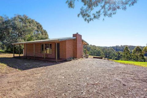 Braeside Cabin Four Ziera - Tourism Brisbane 3