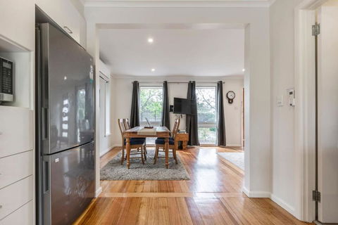 ?Spacious Bungalow?5min Walk To Station?5min To Box Hill?WiFi?Parking - Brisbane Tourism 1