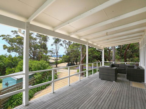DROMANA BEACH SHACK... - Tourism Brisbane 6