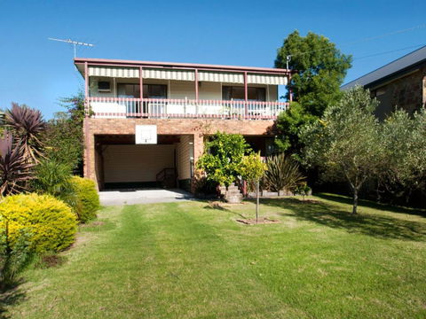 FAMILY GETAWAY DROMANA - Brisbane 4u 4