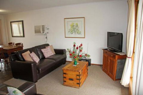 Windmill Cottage - Brisbane Tourism 7