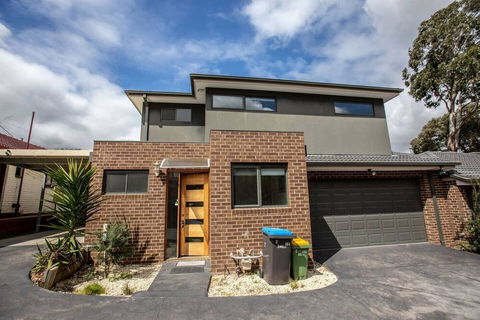 Stunning 3beds Near Knox Shopping Centro@wantirna - Tourism Brisbane 6