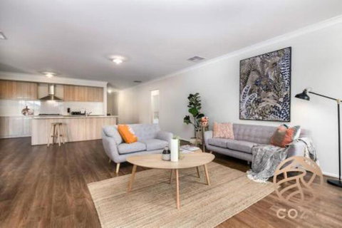 119Breath Of The Forest In The Heart Of Clyde - Brisbane Tourism 3