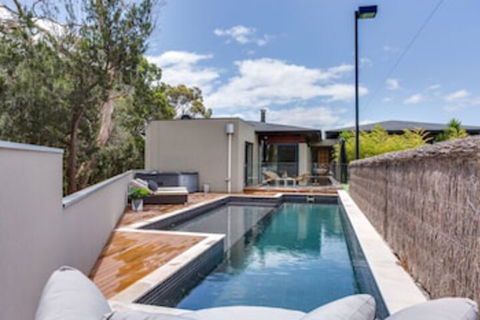 Kalina Retreat Tennis & Pool - Brisbane 4u 0