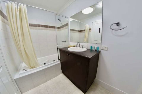 Sea Breeze - Broadwater - Tourism Brisbane 4