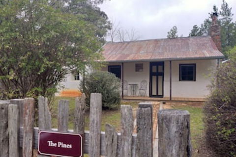Pines Cottage - Tourism Brisbane 0