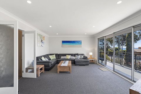 Government Road 65 - Tourism Brisbane 3