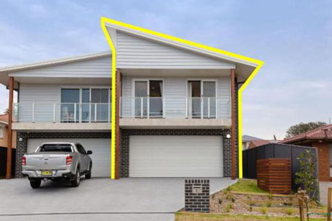 Birubi Breezes 2 / 7 Fitzroy St. Large Duplex With Air Conditioning WIFI & Only 5 Minute Walk To The Beach - Tourism Brisbane 0