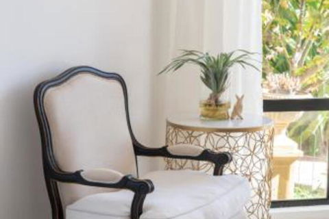 ULTRA SPACIOUS STYLISH HOME In PRESTONS SYDNEY - Brisbane Tourism 4