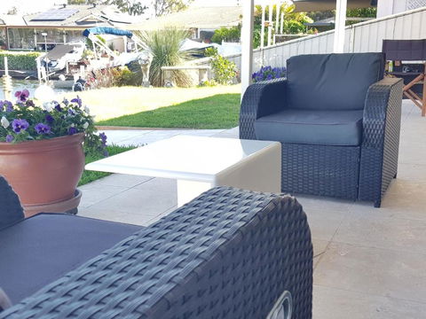 Waterfront Haven With Jetty Mooring & WiFI - Tourism Brisbane 1