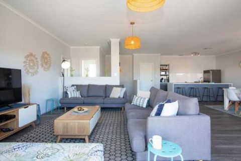 Xanadu Aldinga Beach - Brisbane Tourism 7