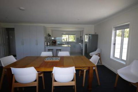 Umtali Beach House - Tourism Brisbane 7