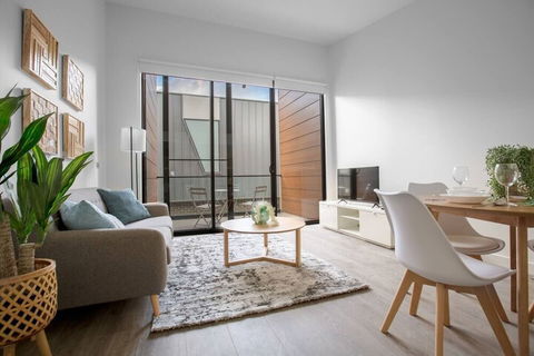 Elegant Stylish Living@mooneeponds Wifi/parking - Tourism Brisbane 2