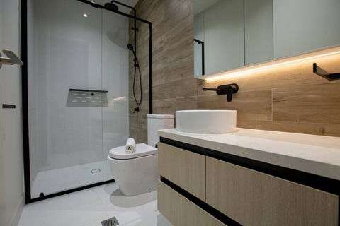 Elegant Stylish Living@mooneeponds Wifi/parking - Tourism Brisbane 7