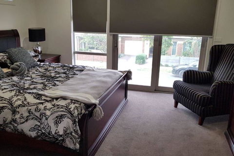 CHELSEA Family Home Close To Beach & Shops - Brisbane 4u 6
