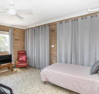 Deering 106 ULLADULLA - Tourism Brisbane