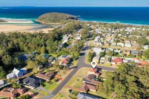Macleay Street 23 Narrawallee - Tourism Brisbane 2
