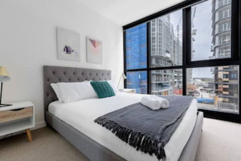 Perfect Location 2 Bdrs Apartment@glen Waverley - Tourism Brisbane 0