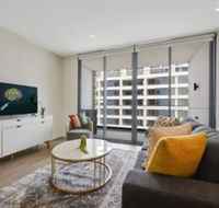 HomeHotel Luxurious High Rise Apt - Brisbane 4u