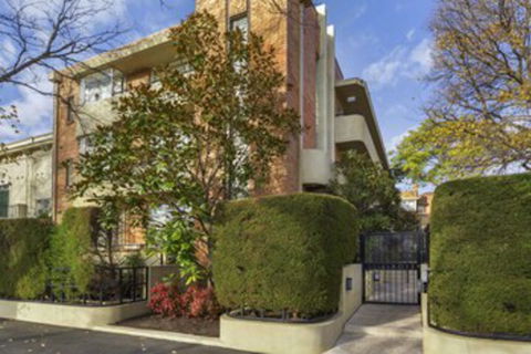 StayCentral On George - Tourism Brisbane 0