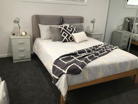 Discover Warilla Bright & Airy Townhouse Near The Beach & Lake - Brisbane Tourism 4