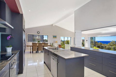 Ocean Panorama - Tourism Brisbane 6