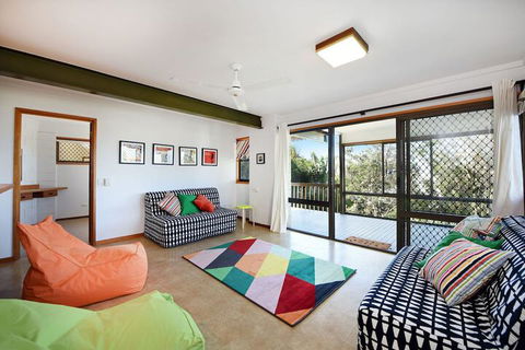 Sun Ray - 9 Pelican Street, Peregian Beach, Noosa Shire - Tourism Brisbane 7