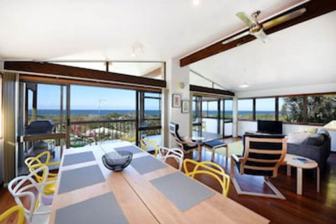 Sun Ray - 9 Pelican Street, Peregian Beach, Noosa Shire - Tourism Brisbane 0