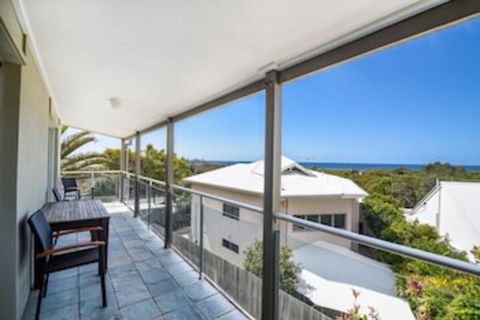 Unit 3 At 4 Pelican Street, Peregian Beach, Noosa Shire - Tourism Brisbane 0