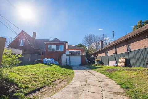 Comfy Denistone 3Bedroom Home (5Min Walk To Train) - Tourism Brisbane 1