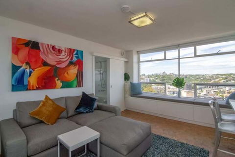 Bright 1 Bedroom Studio With Amazing City Views - Tourism Brisbane 3