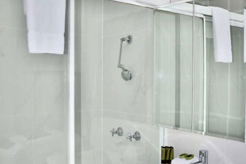 Surry Hills Terrace With Hot Tub - Tourism Brisbane 4