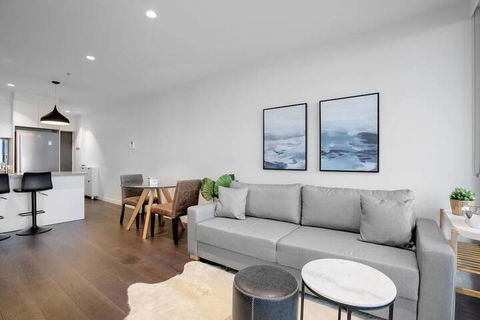 Skyline Seaview In Crown - Tourism Brisbane 6