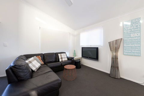 Seamistral - 1/21 Oriole Avenue - Tourism Brisbane 6