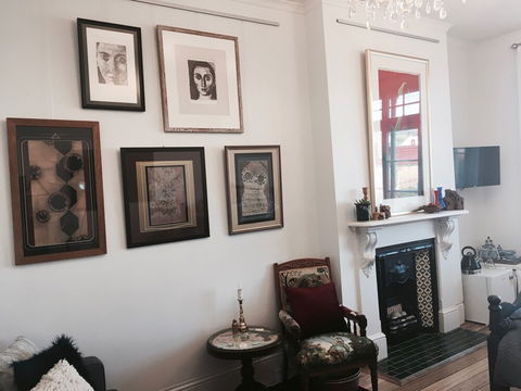 Assemblage Boutique Art Bed & Breakfast - Tourism Brisbane 1