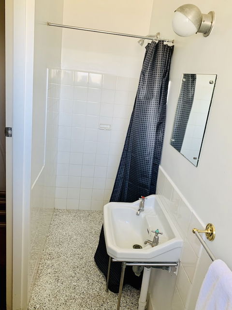 Coonalpyn Hotel - Brisbane Tourism 3