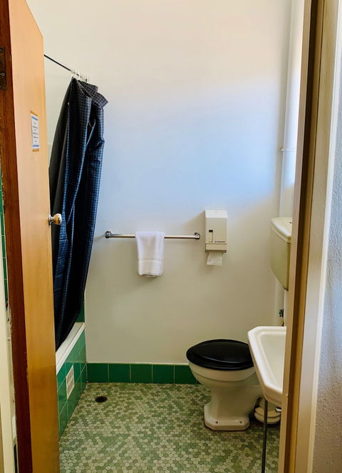 Coonalpyn Hotel - Brisbane Tourism 4