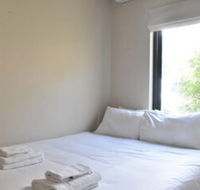 Comfortable 2 Bedroom With Serene Garden - Brisbane 4u