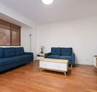 Pleasant 3 Bedroom House With Garden Close to CBD - Tourism Brisbane